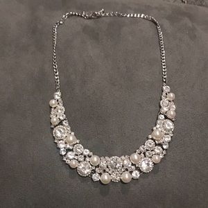 Statement Pearl and Crystal necklace NWOT
